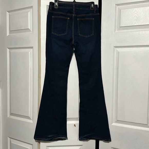 Harper Heritage Mid Rise Flare Jeans - Picture 3 of 7